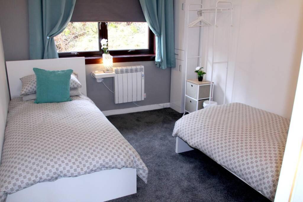 Premium Ground Floor Apartment, Near Fort William Town Centre 외부 사진